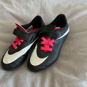 Nike Soccer cleats girls size 12